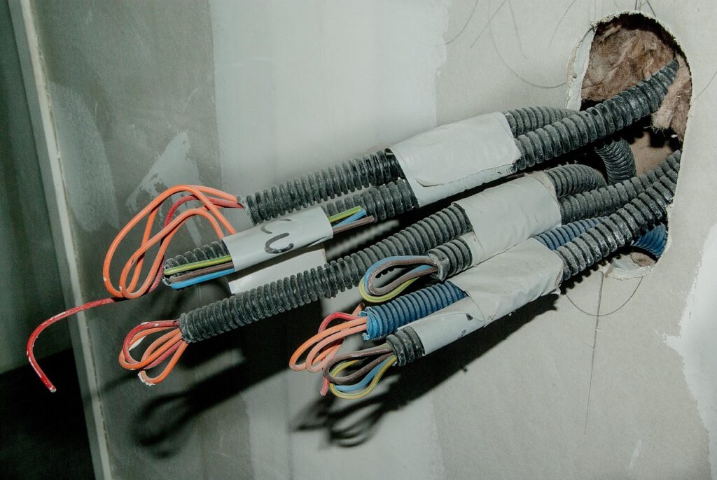 Uhistule electrician, electric wires, cables, electricity, connection, electrician, electrician, electrician, electrician, electrician